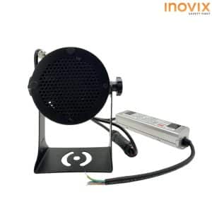 Proyector LED 150W INOVIX INO-1-150 para señales proyectadas duraderas en áreas de riesgo